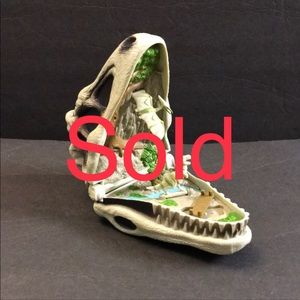 Lost world Jurassic Park velociraptor skull electronic mini world (1997 MGA)